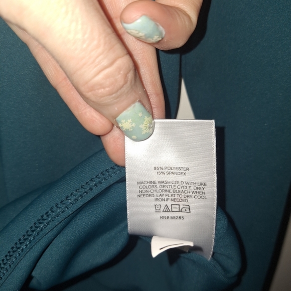 Express Body Contour Top - Picture 9 of 9